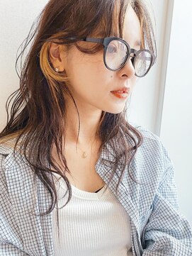 ディッセンバー 神宮前(December) インナーカラー/暗髪