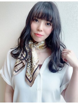 フラット(flat) 艶ロング