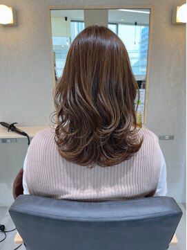 ヘアーポケット リタ(HAIR POCKET ritta) くびれレイヤー×オリーブベージュ