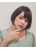 収まるショートボブ