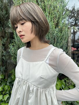 シェリッシュ ノース(Sheriche North) ボブウルフ