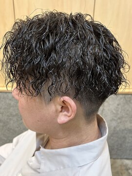 ニアウ 伊勢崎連取店(Niau) メンズマッシュパーマツイストスパイラルパーマ波巻きパーマ