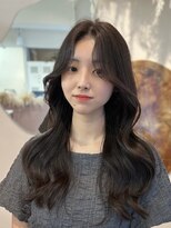 ユニ 表参道(uni)&nbsp;似合わせ韓国ヘア/くびれヘア/レイヤーカット