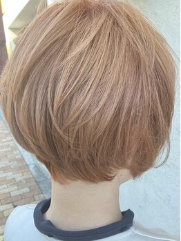 マイノリティー(Minority Produced By TOPHAIR)の写真/小顔感や印象的な表情…あなただけの“似合う”を惹き出す褒められショートで『今』をもっと可愛く演出☆″