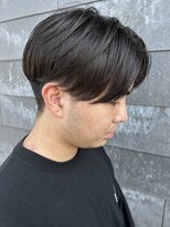 ヒュイル バイ ニアウ(Hwyl by Niau) メンズマッシュセンターパートスパイラルパーマニュアンスパーマ