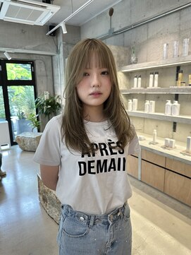 オムズポカ 栄矢場町店(OM's poka) ハイトーンカラー×レイヤーカット