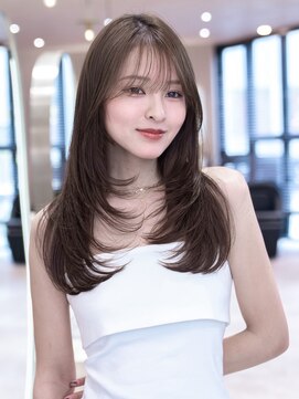 大人ガーリー顔周り似合わせカット/ミディアムレイヤーカット