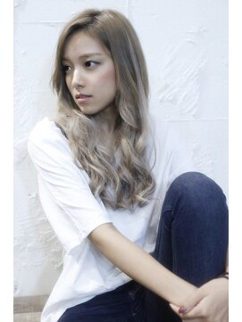 サファイア(SAPPHIRE) ☆ホワイティ２トーンカラー☆　　アレンジバージョン