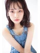 フース(Hus)&nbsp;ベリーピンクブラウンと波ウェーブ