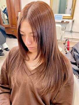 ルネラトーキョー(RUNERA TOKYO) 艶カラーブラウンカラー顔まわりレイヤーカット渋谷髪質改善