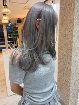 ヴィア 京都烏丸(Via)&nbsp;10代20代/グレーシルバー/髪質改善/ブリーチ/ハイトーン