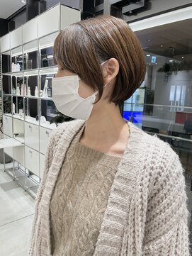 ステアケース 武蔵小杉店(stair:case) 脱白髪染め大人ショートナチュラルハイライト