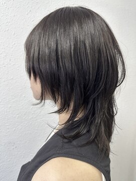 ジェナ(Jena) ウルフ×ブルージュ