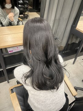 アリュウル 表参道 青山(Allure) ダークグレーカラー　韓国レイヤー　学割U24