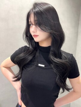 ニトバイアンキシム(nit by ahnkism) 韓国風レイヤーカット顔まわりくびれオルチャン堀江