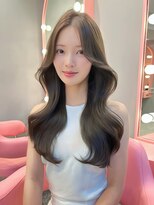 ボタン シブヤ(VOTAN SHIBUYA)&nbsp;韓国ヘア/顔まわりカット/くびれヘア/前髪なし/透け感カラー