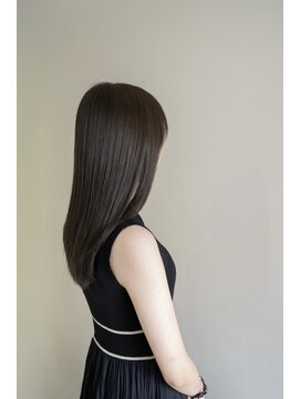 ネイヴィル(navile) 【酸性ストレート×オリーブグレージュ】