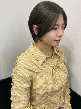 ラグナ(LAGUNA) 【ショート/オリーブベージュ/透明感カラー】