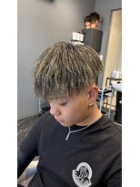 ベガス 大宮(Vegas)&nbsp;【金メッシュ×ツイスパショートマッシュ】
