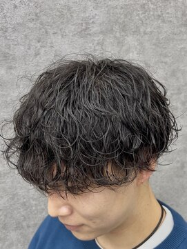 グロップ 町田(GLOP) トレンド感あるメンズ波巻きパーマ