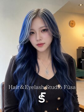 フサ(Fusa) ネイビー×ホワイトカラー
