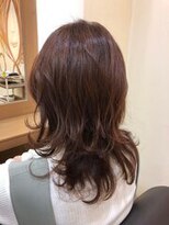 カロル 川口(Calor) 大人可愛いくびれウルフ×レイヤースタイル
