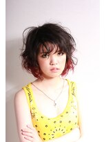 オーバーキャプテンネイキッド(OVER CAPTAIN NAKED)&nbsp;レッド×ブラック　＊　２トーンカラーショートボブ