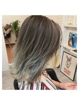 ジオ(gio) ホワイトハイライト