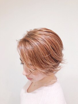アニー(annie hair design) ハンサムショート×ミルクチョコレート☆ヘルシースタイル@50代