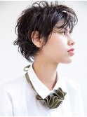 動きと軽さが出るショートレイヤー。