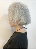 大人おしゃれなグレイヘア☆パーマ/お手入れ簡単ヘア/ボブ