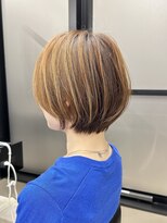 ハルキミナト ジャパン トウキョウ(HARUKI MINATO japan TOKYO)&nbsp;30代40代50代耳かけショート前髪なしハンサムショートカット