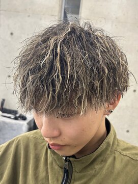 レボ 神宮寺店(Revo) 縦落ちツイスト×フルメッシュ