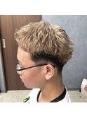 ミルクティーベージュ×アップバングショート