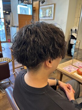 フーチー クーチー アマティー 豊中店(FUCHI KUCHI amati) @fuchi_kuchi.okada[梅田豊中/メンズカット/メンズパーマ/眉毛］