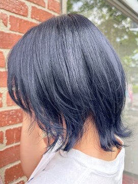 トゥルートラスト 和戸店(True Trust) おしゃれな大人のデザインカラー ブルーアッシュ ひし形レイヤー