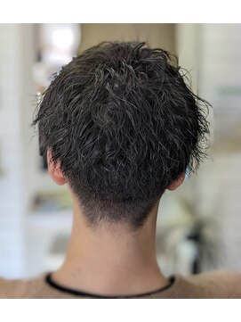 リルイー(Lil.E) ツイストスパイラルパーマ