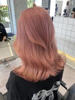 ミルクティーピンクベージュダブルカラーハイトーンレイヤーボブ