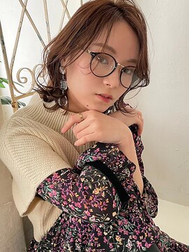 シェール(cher) ミディアムレイヤー/コテ巻きカール【cher西宮北口:中前】