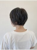 ショートボブ