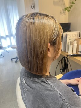 パラゴ(PARAGO.) 切りっぱなしボブ