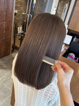 ヌーズ(Nuuds) 透け感カラー＆ヒト幹細胞水素トリートメント