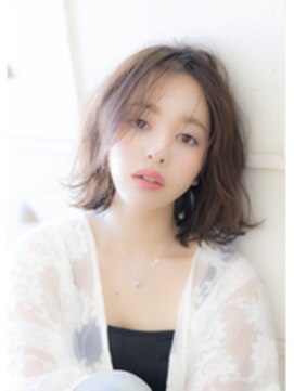 ザ シー 橋本(The C) ひし形シルエットの大人ボブ