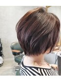 くせを活かしたナチュラルショートボブ