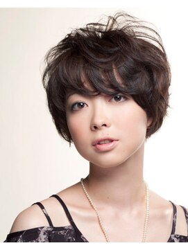 タヤ シァル鶴見店(TAYA) 20代30代40代大人かわいい小顔ひし形ふんわりショート