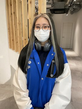 アイリー 名古屋(A/LEE) ホワイトベージュのフェイスフレーミング！