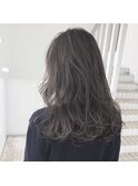 ダークグレージュ