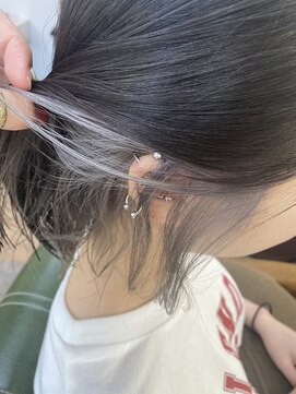 東京ヘアーサロン インナーカラー×シルバー/20代/30代/40代/50代/北本/桶川/鴻巣