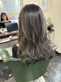 オプ アート(Op Art)&nbsp;#白髪ぼかし#グレイヘアにデザインカラーをして馴染ませました