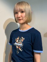 ヌウ(nuu)&nbsp;〈生平〉ホワイトブロンド/ケアブリーチ/ダブルカラー/